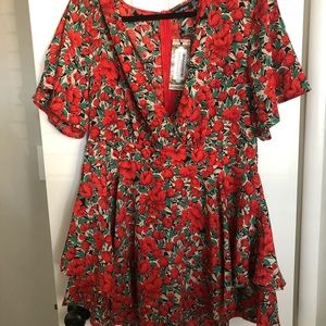 BOOHOO FLORAL PLAYSUIT